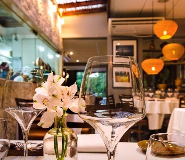 Restaurante em Salvador est&aacute; oferecendo menu degusta&ccedil;&atilde;o para os casais no Dia dos Namorados.