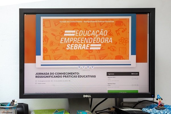 Evento &eacute; direcionado para professores da Educa&ccedil;&atilde;o B&aacute;sica e Superior, das redes p&uacute;blica e privada, secret&aacute;rios e profissionais da &aacute;rea