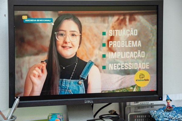 A especialista em neg&oacute;cios, C&acirc;ndida Garrido, apresenta orienta&ccedil;&otilde;es aos empreendedores na &aacute;rea de vendas
